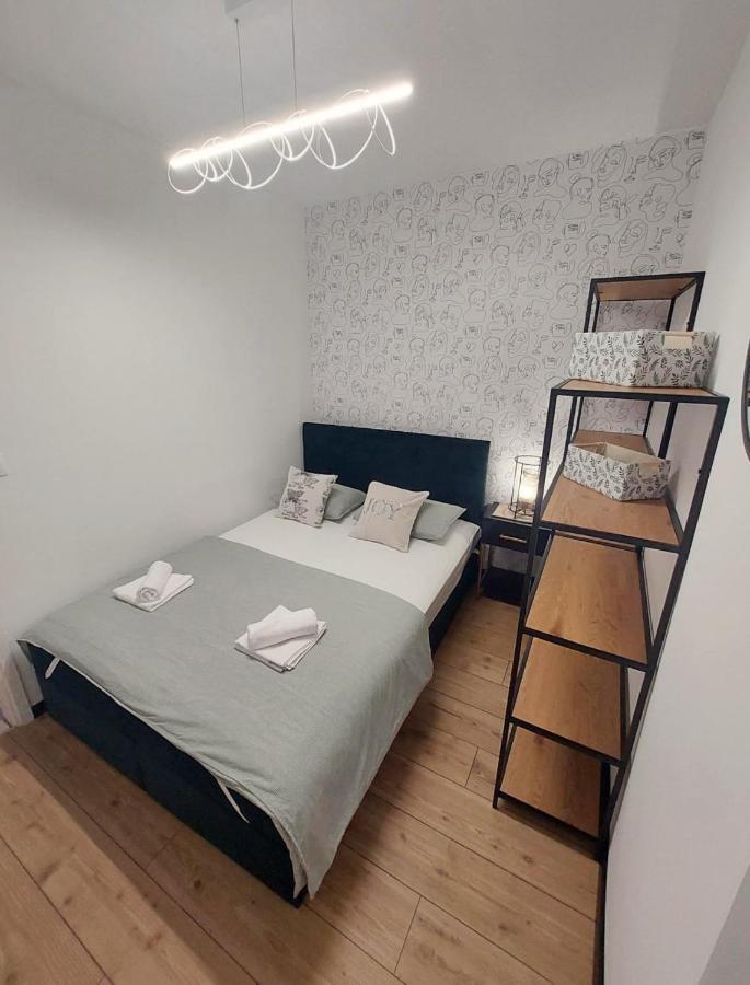 Apartment Punta オミシュ エクステリア 写真