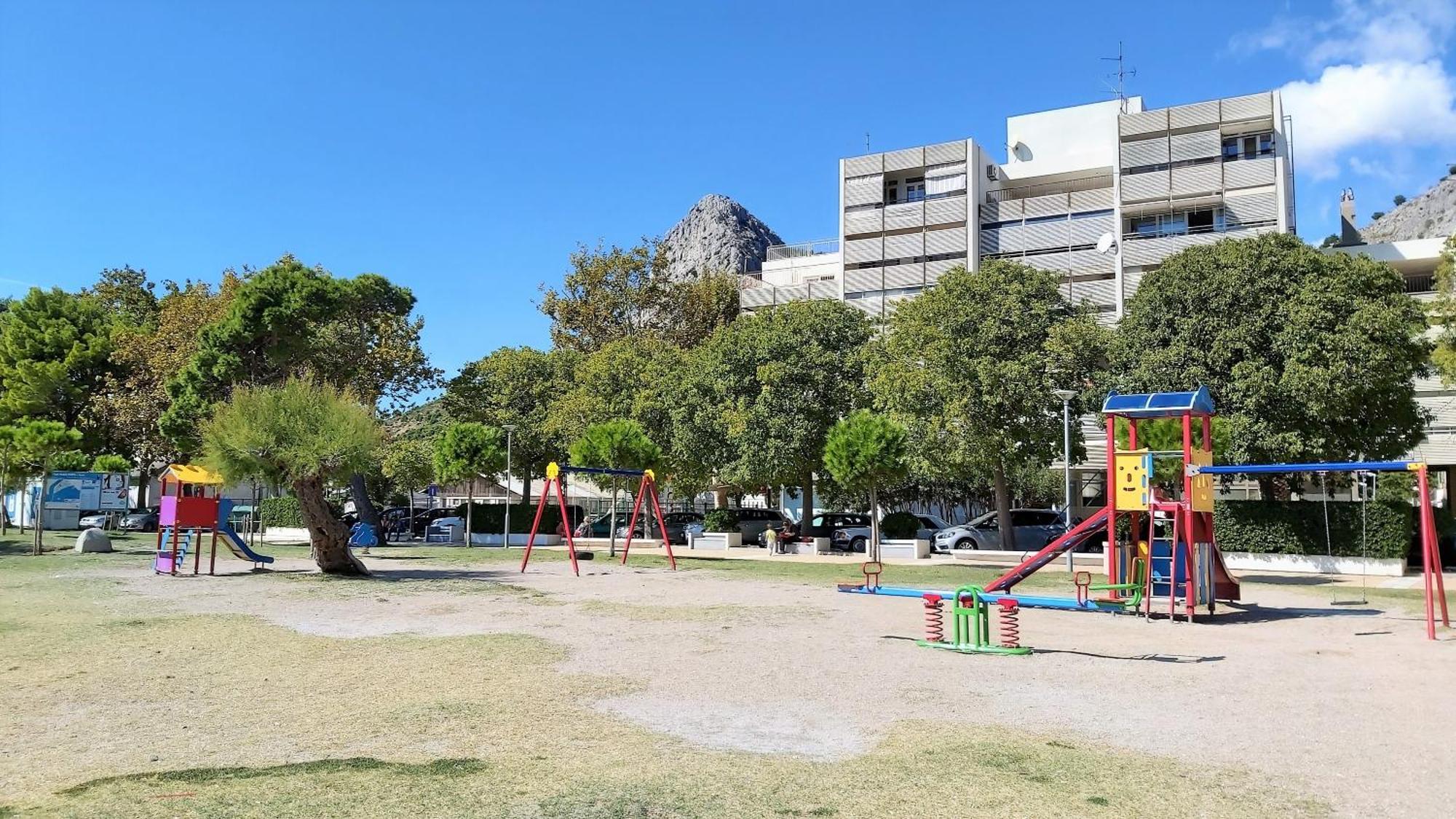 Apartment Punta オミシュ エクステリア 写真